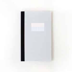 Notizheft von Paperways mit originellem Bald Square Layout.